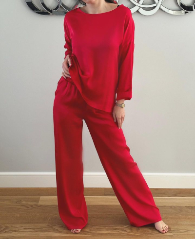 Dress model 24