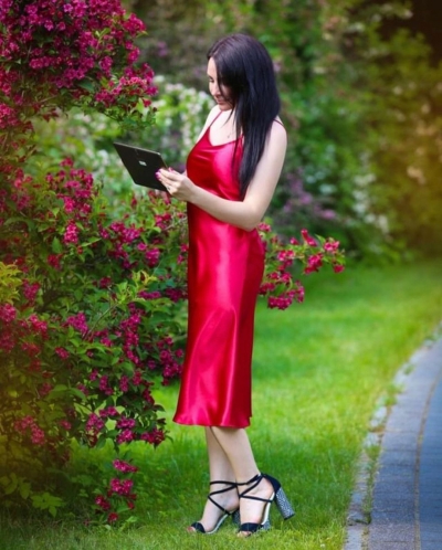 Dress model 3