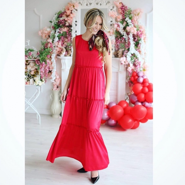 Dress model 2